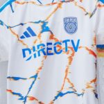 Más de 3,000 trabajadores de Kaiser Permanente se suman a paro laboral en el sur de California