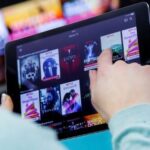 Avioneta privada aterrizó de emergencia en autopista de Lakeside