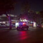 Avioneta privada aterrizó de emergencia en autopista de Lakeside